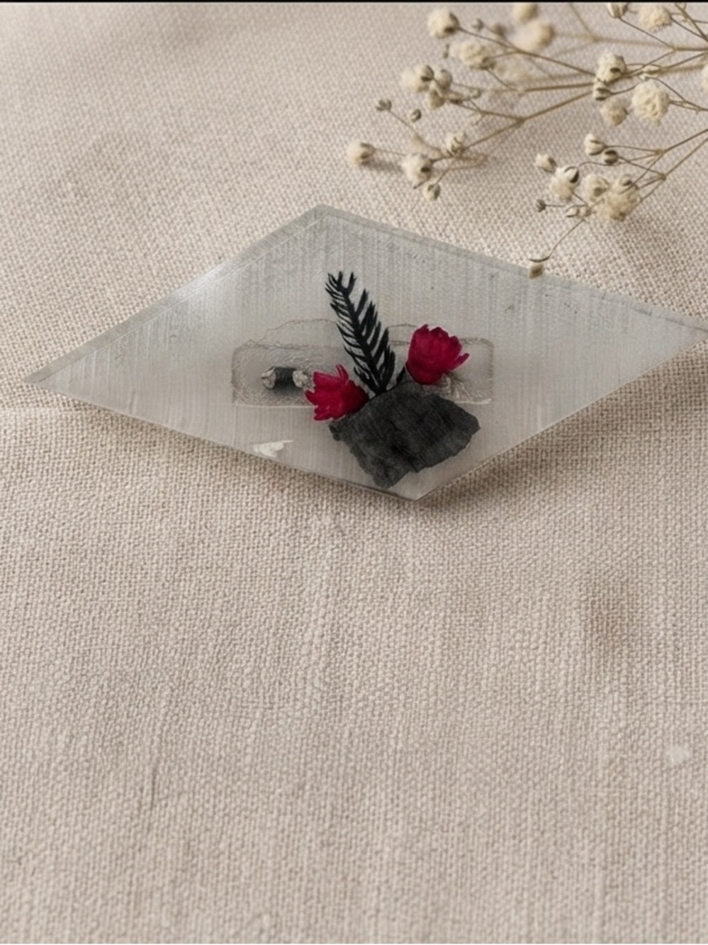 Vintage Geometric Resin Brooch with Pressed Flowers & Foliage